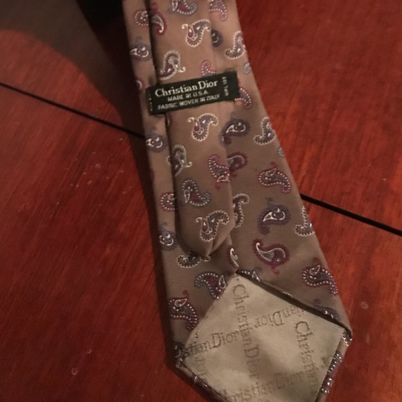 Christian Dior Designer Italian Silk Paisley Tie - Picture 2 of 3